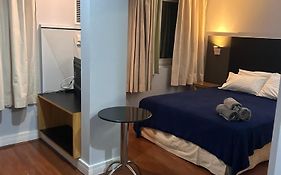 Hotel Alameda Santos H1208